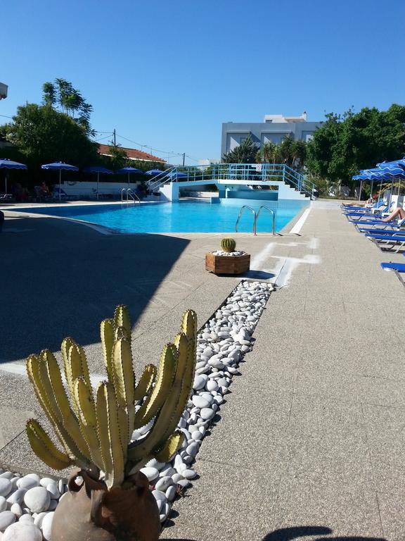Faliro Hotel ฟาลิรากี ภายนอก รูปภาพ